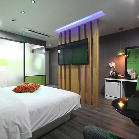 Hotel Well Busan Esterno foto