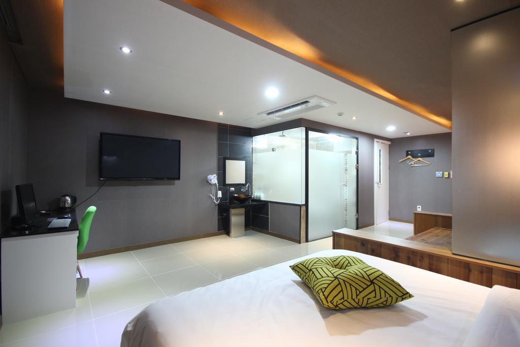 Hotel Well Busan Esterno foto