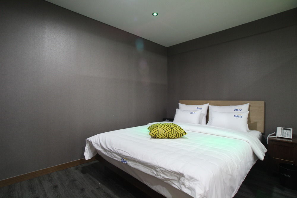 Hotel Well Busan Esterno foto